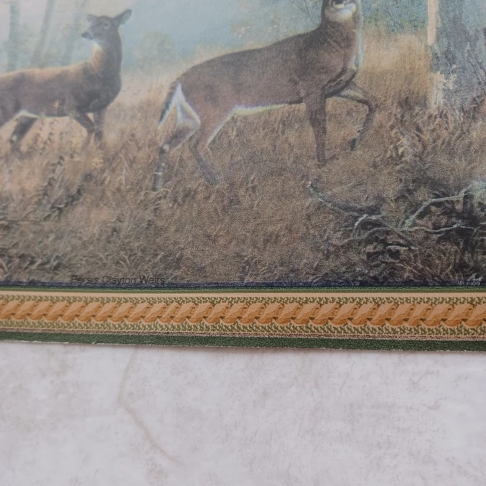 Wallpaper Border Buck in Woods Green Trim